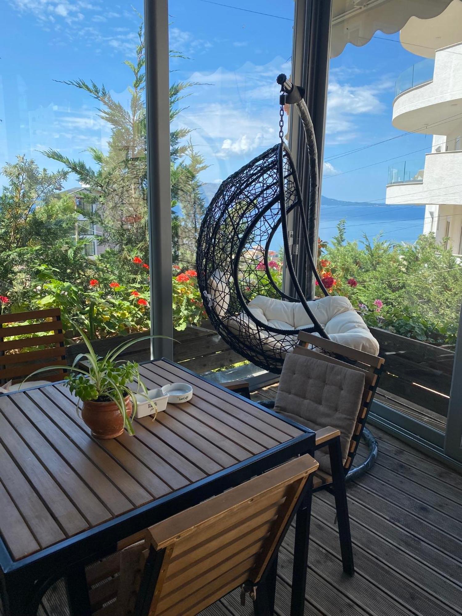 Hotel Abedini Sarandë Buitenkant foto