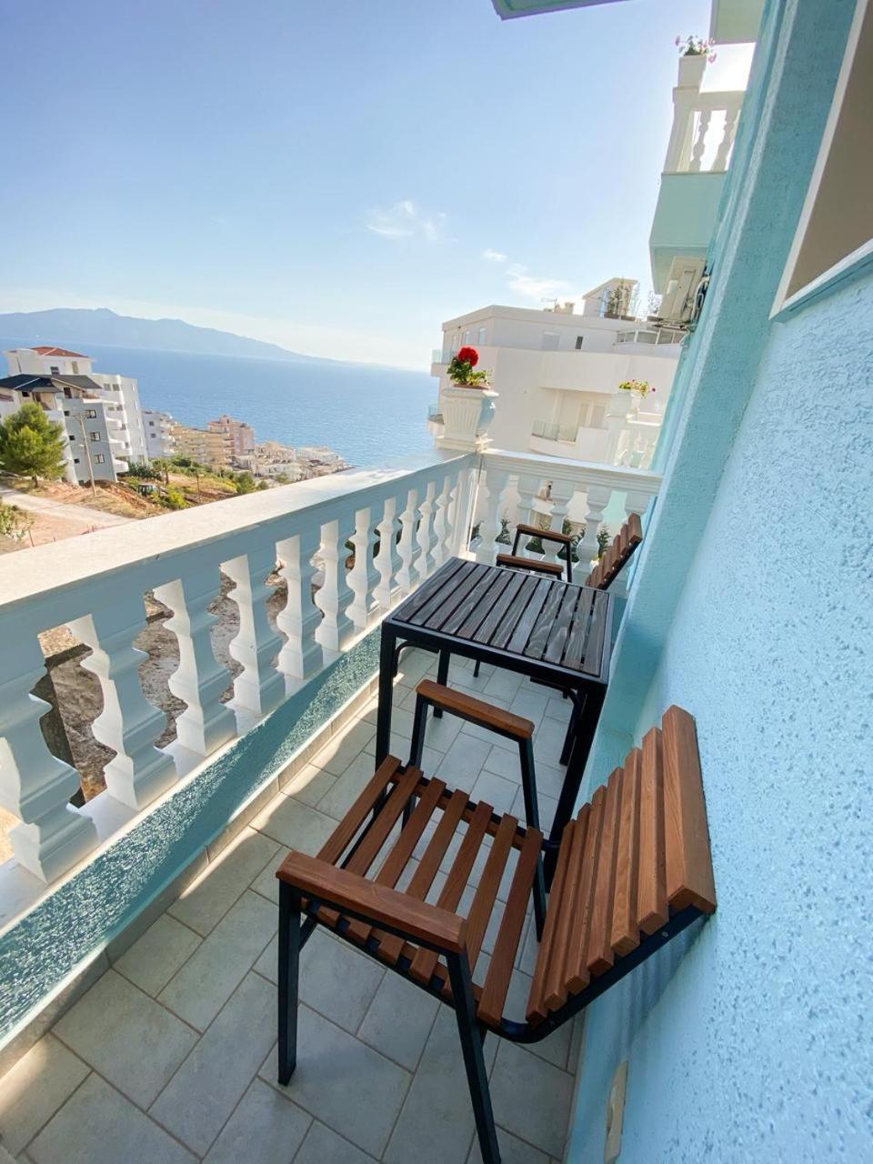 Hotel Abedini Sarandë Buitenkant foto