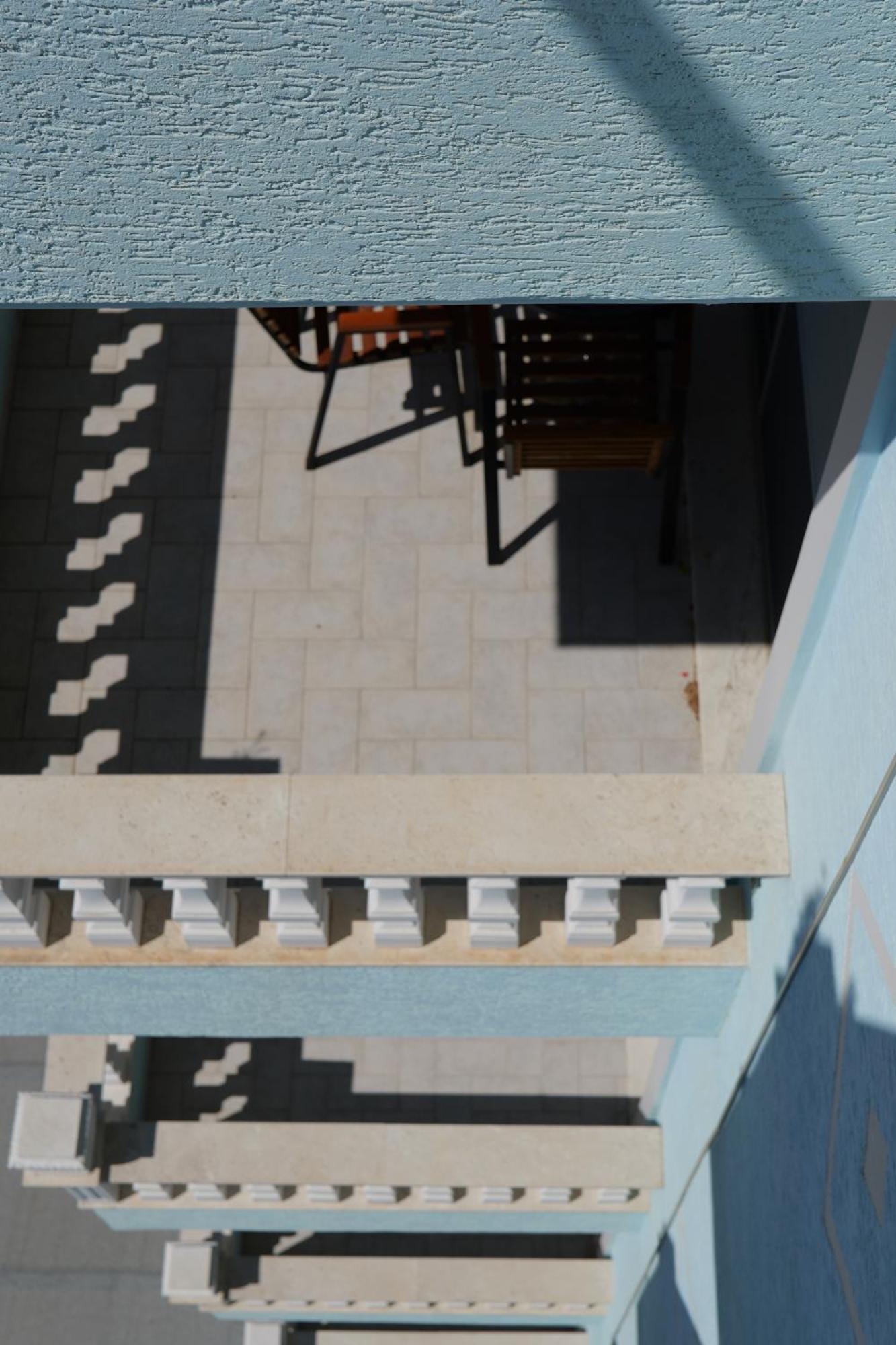 Hotel Abedini Sarandë Buitenkant foto